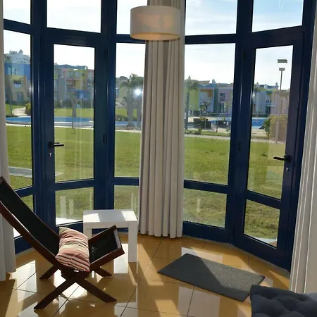 Appartement Marina De Orada - 2-bed With Huge Pool *